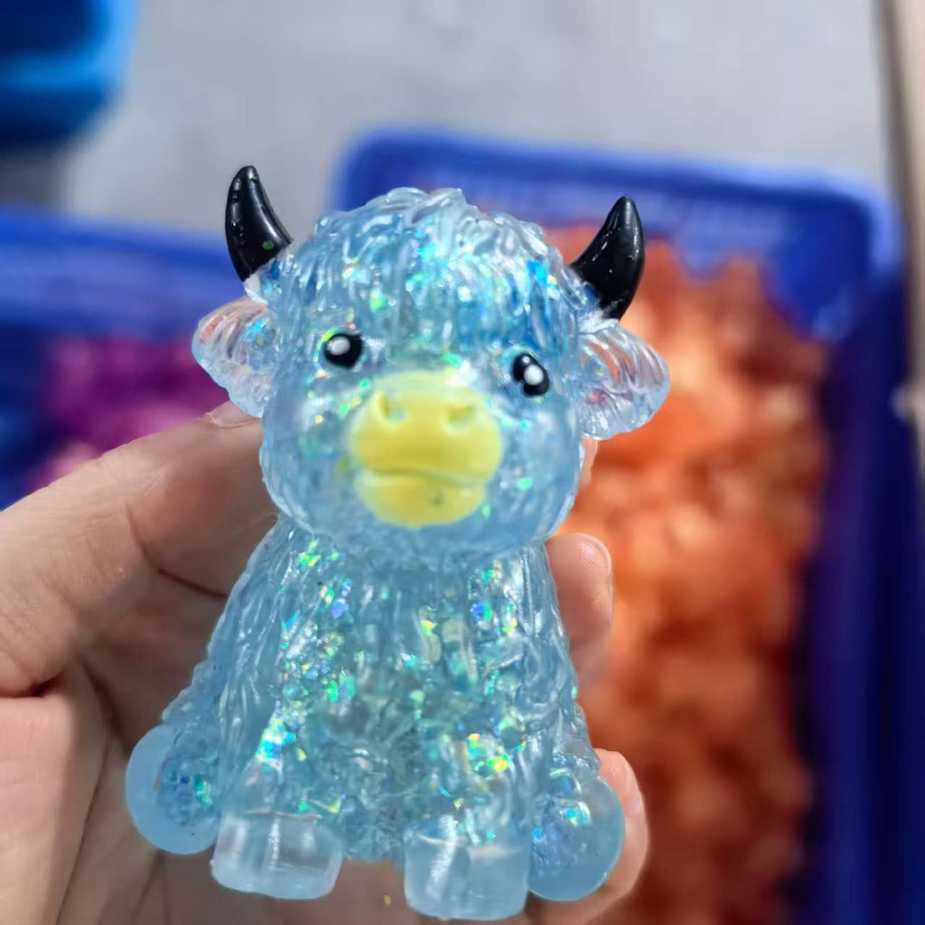 Highland cow squishy toy