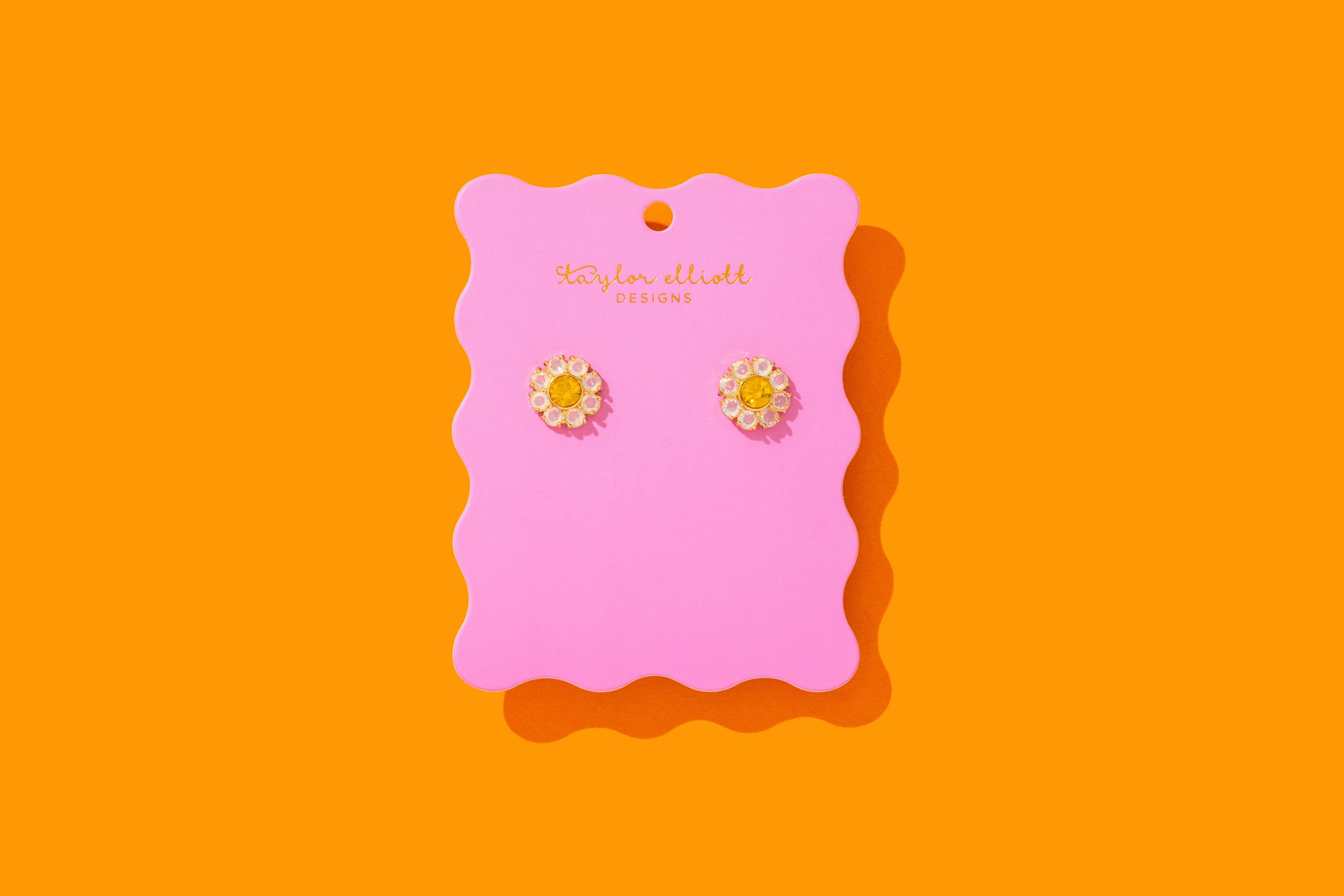 *Flowers w/ Yellow Gems
