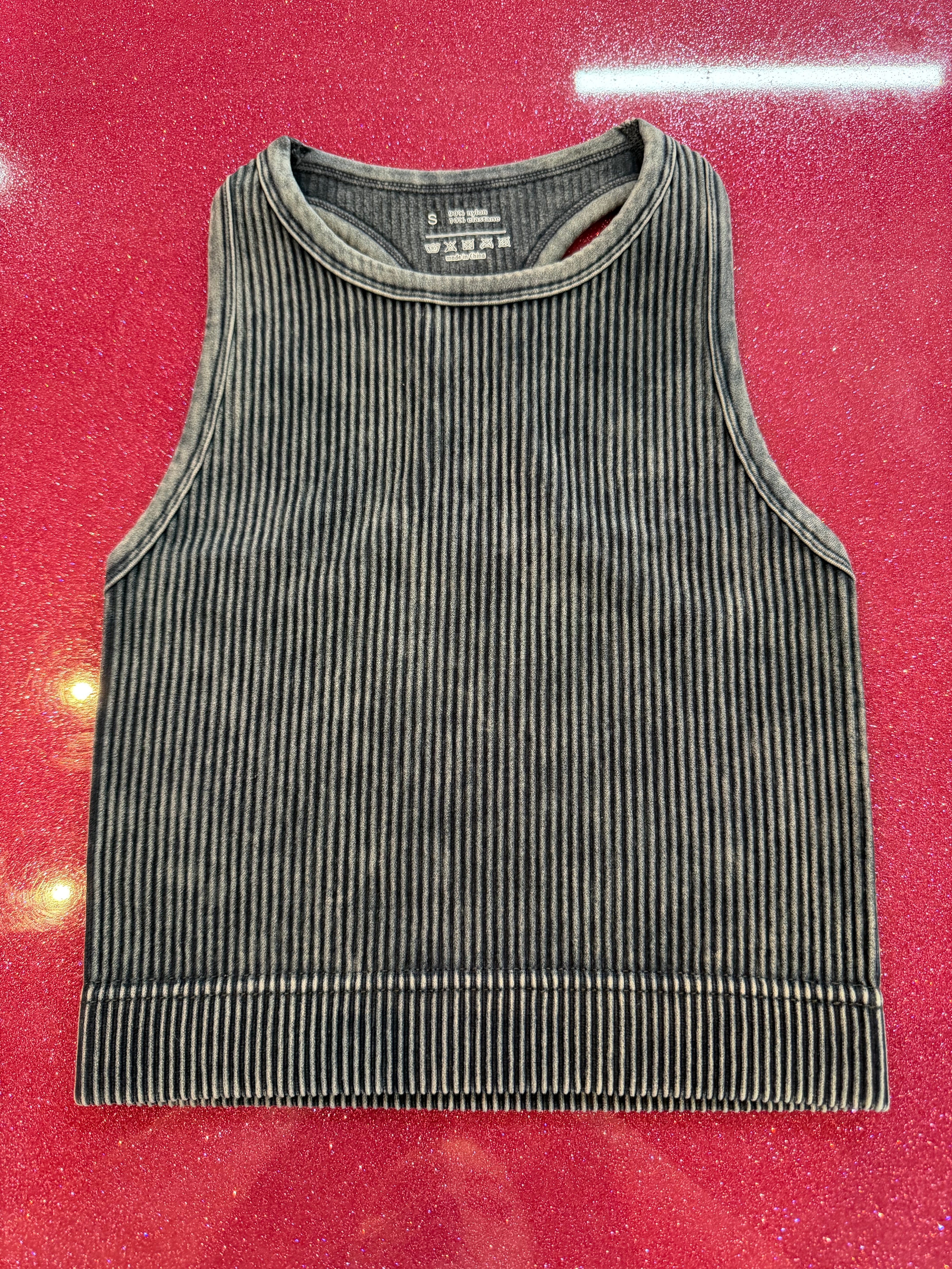 Ribbed tanks