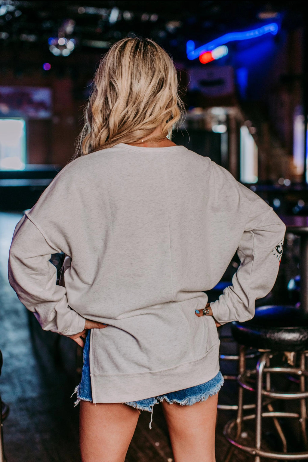 Chill Out Sequins Tiger Sweatshirt